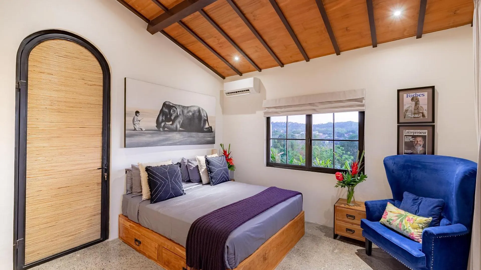 The Swan Bingin - 360 Ocean & Uluwatu Hills View In Bingin Beach Indonesia
